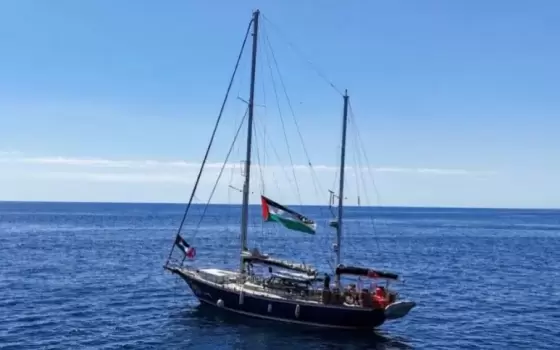 بيان الخارجية الإيرانية حول سفينة مادلين