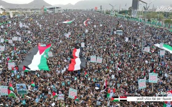 عقوبات ضد مستورديها!.. الجمارك اليمنية تؤكد توسيع المقاطعة لتشمل الإلكترونيات الصهيونية