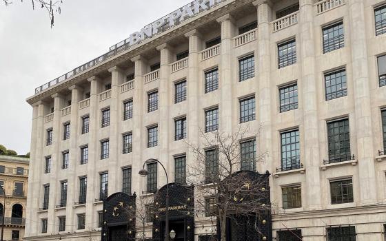 8 مليارات للعدو!.. دعوى ضد بنك “بي إن بي” لرفضه كشف علاقاته مع الاحتلال