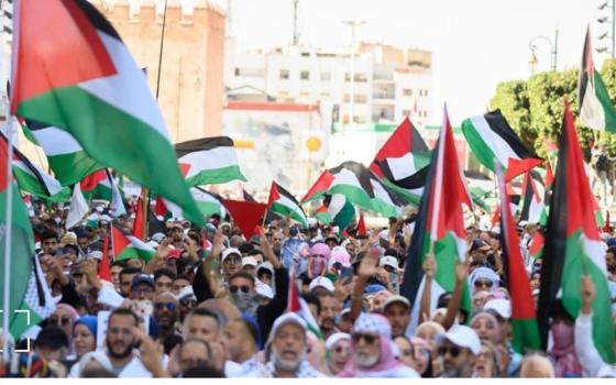 الشعب المغربي.. يواصل تضامنه  تظاهرات بعدة مدن رفضًا للحصار والإبادة بحق أهالي غزة