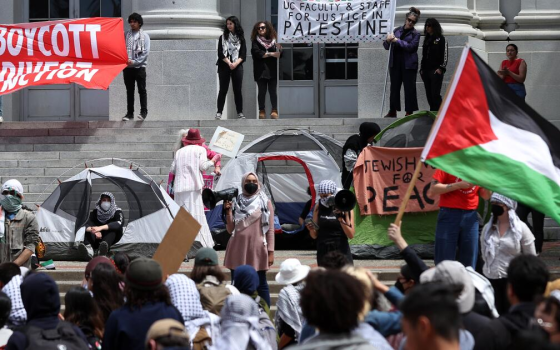 584 مليون! ترامب يجمّد تمويل جامعة كاليفورنيا عقابًا للمحتجين المتضامنين