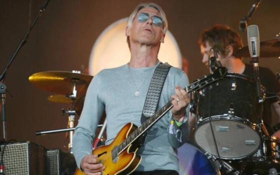 أيد فلسطين! "بول ويلر" يقاضي شركة محاسبة بريطانية بعد قطعها علاقاتها معه