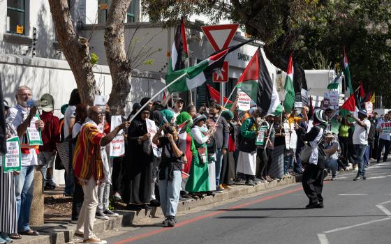 احتجاج ضد تصدير الفحم للاحتلال في جنوب أفريقيا