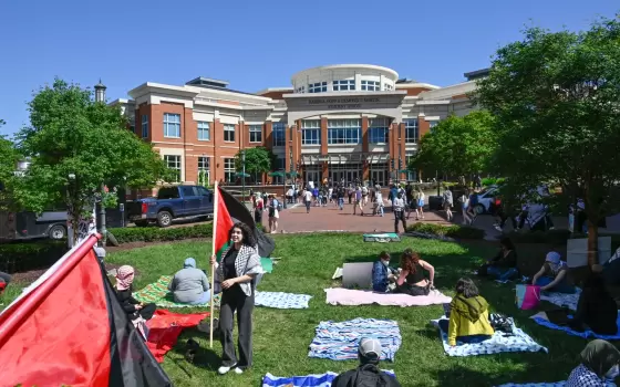 بقيمة 100 ألف دولار مجموعة طلابية تفوز بتسوية في دعوى ضد جامعة ماريلاند  