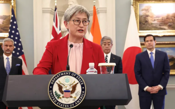 "يجب أن تنتهي معاناة المدنيين وتجويعهم في غزة، وسنواصل العمل لوقف إطلاق النار بيني وونغ، وزيرة الخارجية الأسترالية  