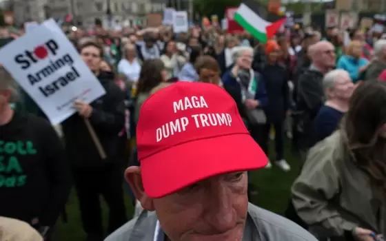 تنديدًا بالدعم الأمريكي للإبادة.. احتجاجات واسعة في لندن ضد زيارة ترامب