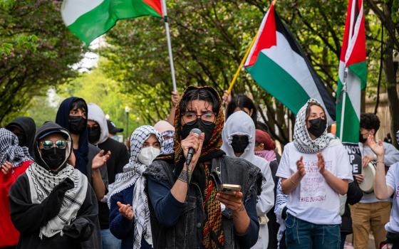 القضاء الأمريكي يفضح حملة ترامب ضد مؤيدي فلسطين