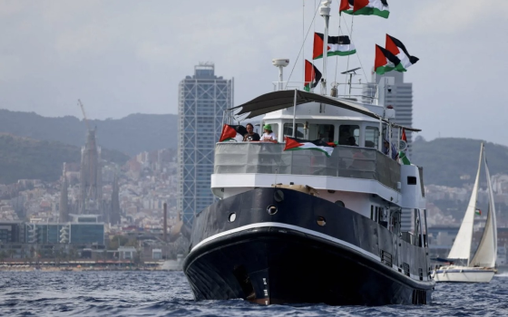 الاحتلال يهدد أسطول الصمود ويفرض قيودًا مشددة