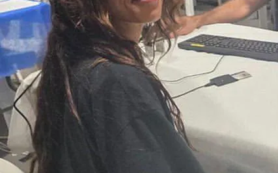 ترحيل النائبة ريما حسن والناشطة غريتا ثونبرغ