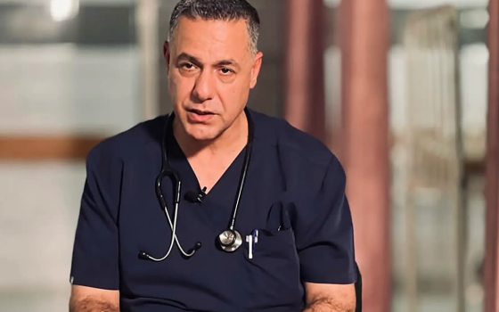 منظمات حقوقية تطالب بالإفراج عن الطبيب حسام أبو صفية  