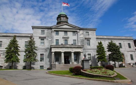 تنديدًا بجرائم الاحتلال.. تصويت لمقاطعة المؤسسات الأكاديمية الصهيونية في جامعة ماكجيل بكندا