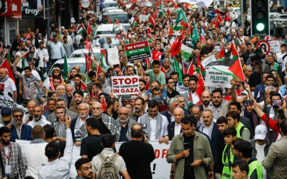 مسيرة حاشدة في إسطنبول دعمًا لغزة وإسنادًا لأسطول الصمود