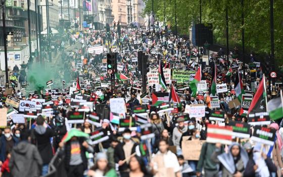 في بريطانيا .. "رابطة التضامن مع فلسطين" تطلق عريضة ضد قانون يقيد التضامن