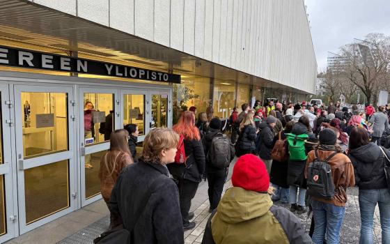 في فنلندا ..مظاهرات طلابية تعمّ الجامعات للمطالبة بقطع التعاون  مع الاحتلال