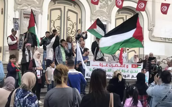 "هدنة والقتل متواصل" احتجاج في تونس على خروقات الاحتلال لاتفاق غزة