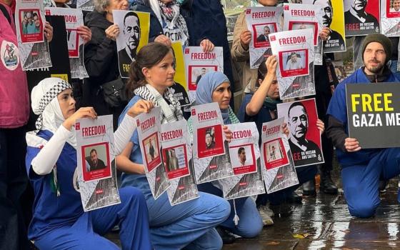 "ممرضون من أجل فلسطين” يطالبون النقابة الملكية بانهاء استثماراتها مع شركات متواطئة