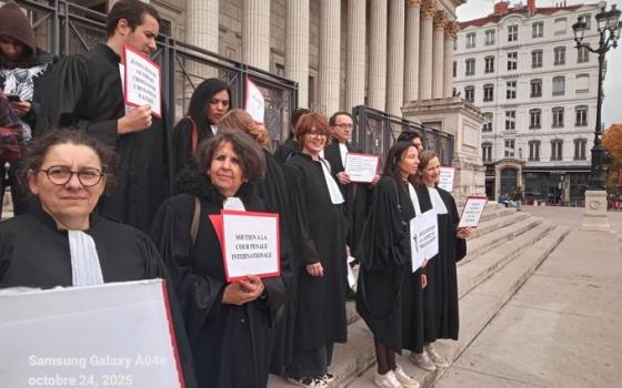 بشأن الإبادة بغزة محامون يدعمون المحكمة الجنائية الدولية في ليون