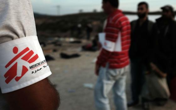 الاحتلال يحظر دخول "أطباء بلا حدود" و36 منظمة إنسانية إلى غزة