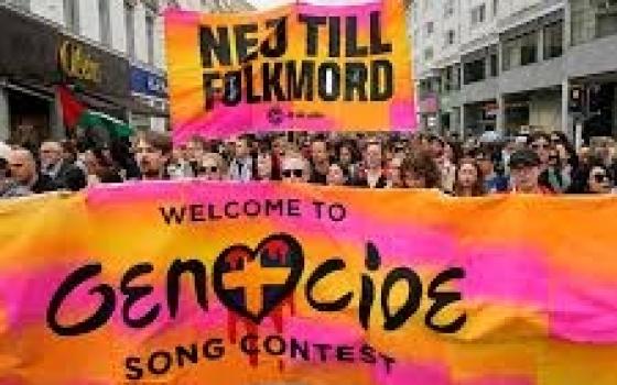 فائز "يوروفيجن" يتخلى عن جائزته احتجاجًا على مشاركة الاحتلال..."ماكدونالدز" تغلق فرعها في مدينة الزرقاء الأردنية