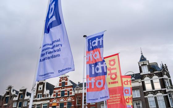 يوم عالمي ضد "ريبوك" وحملة جديدة لمقاطعة "بوكينغ" و Airbnb...مهرجان "أمستردام الوثائقي" يحظر المؤسسات السينمائية الإسرائيلية