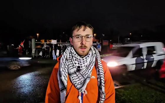 مظاهرة بريطانية أمام معرض عسكري احتجاجًا على تسليح الاحتلال