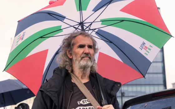 بذريعة صلتها مع "حركة فلسطين.." تجميد حساب مصرفي لِـ  "أصدقاء فلسطين" في مانشستر