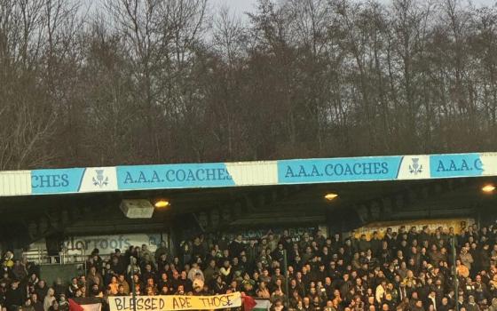 جماهير سيلتيك تدعم "فيلتون24" في مباراة الدوري الأسكتلندي