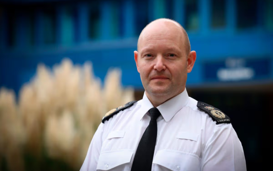 إقالة قائد شرطة بريطاني لحظره حضور جماهير “مكابي تل أبيب”  