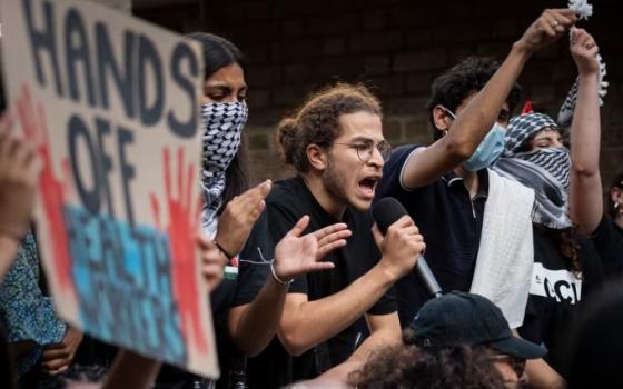 دعم فلسطين! طالب جامعي مصري يواجه الترحيل من بريطانيا