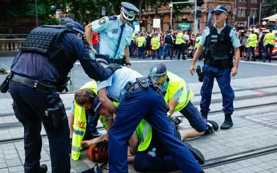 في نيو ساوث ويلز.. تحقيق في سوء سلوك الشرطة بعد احتجاج ضد زيارة رئيس الاحتلال  