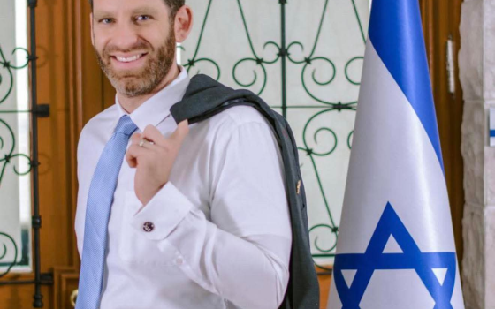 “غير مرغوب فيه”..  جنوب إفريقيا تطرد القائم بالأعمال في السفارة الإسرائيلية  