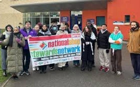 احتجاجات داعمة لمضربي "فيلتون 24" عن الطعام ببريطانيا...تجميد حساب مصرفي لِـ  "أصدقاء فلسطين" في مانشستر