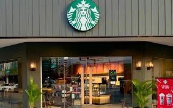 "ستاربكس" ماليزيا تخسر 36% من مبيعاتها بسبب دعمها للاحتلال.. الكنيسة الميثودية المتحدة بأمريكا تسحب استثماراتها من سندات الاحتلال