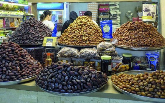 "لا تلوث سفرتك بتمورهم"  نشطاء سوريون يدعون لمقاطعة شركات التمور الإسرائيلية