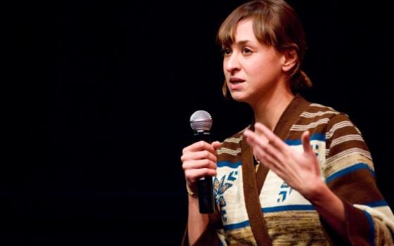 اتهامات بمعاداة السامية! أكاديمية دوسلدورف للفنون تتمسّك باستضافة بسمة الشريف