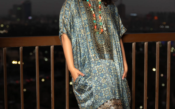 مؤكدةً دعمها لفلسطين..  “سوارا بهاسكر” تعتذر لجمهورها بعد استخدامها حليب “نستله”