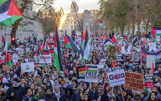 عبر توقيع تعهد .. حملة تطالب المسؤولين المحليين ببريطانيا بالدفاع عن حقوق الفلسطينيين