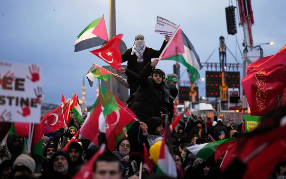 ندعو الشعوب إلى الاتحاد بصوت واحد من أجل تحرير منطقتنا من العدوان الإمبريالي والصهيوني