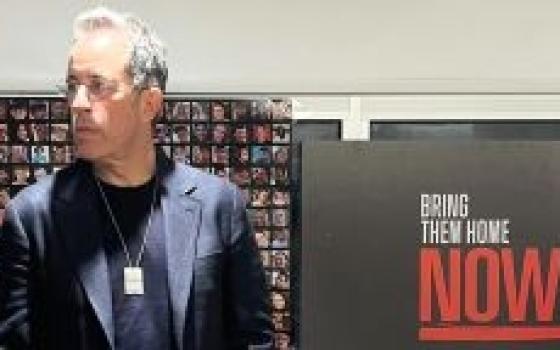 تدعم الاحتلال .. دعوات في بريطانيا لمقاطعة شركة "ستاربكس "