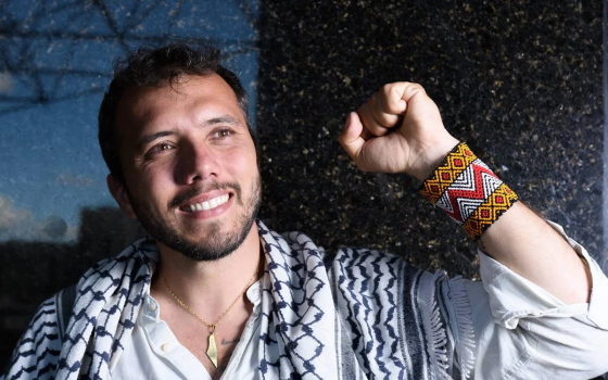 تابعو أفيد يدعو الجماهير الدولية للانضمام إلى "الانتفاضة العالمية" دعمًا لفلسطين