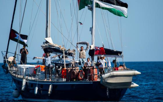 ضمن خطط كسر الحصار.. هيئة الصمود المغاربي تُطلق "قافلة الإغاثة العالمية" نحو غزة