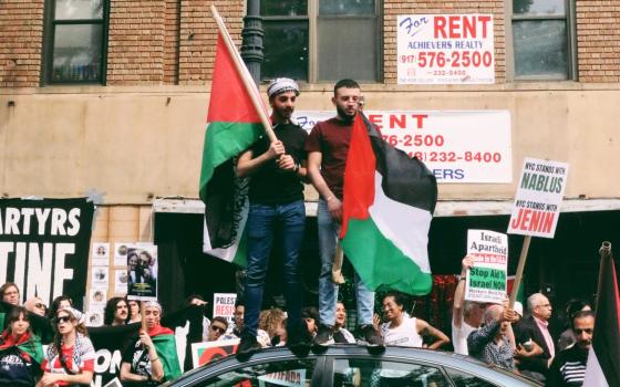 فُصلوا تعسفيًا..  “ثلاثة أساتذة متضامنين يستعيدون وظائفهم في “بروكلين