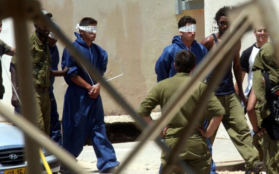 مُعربين عن قلقهم البالغ.. تنديد أوروبي بقانون إعدام الأسرى الفلسطينيين