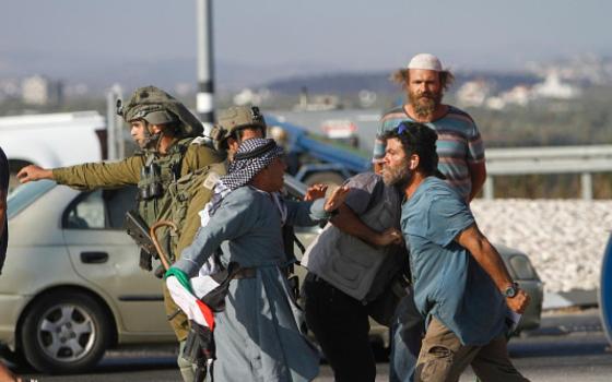 أكثر من 40 منظمة.. مُطالبات لـ”ميتا” بوقف التمويل المالي لعنف المستوطنين