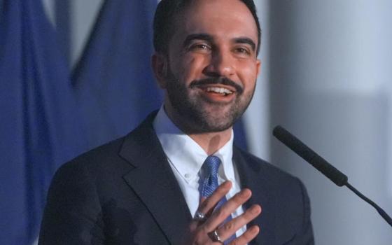 البيت الأبيض يعترض...  ممداني يستضيف الناشط خليل في منزله