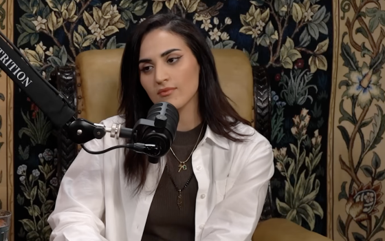 في حربها القانونية  دعوات لدعم الطبيبة رحمة العدوان