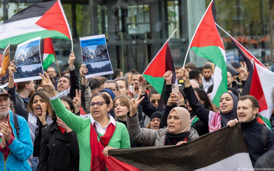 مظاهرة داعمة لإيران وفلسطين في برلين