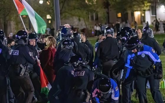 رفضوا استقبال جنود الاحتلال.. شرطة جامعة أوهايو تعتقل متظاهرين