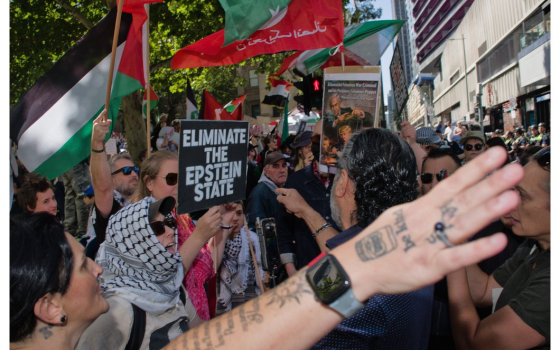 احتجاجات عالمية لدعم فلسطين ولبنان وإيران