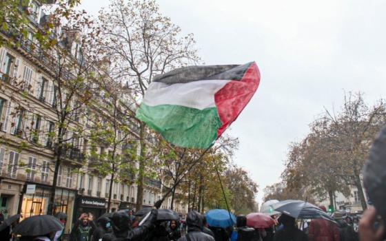 بتواطؤ مفضوح.. الجمعية الوطنية الفرنسية ترفض مناقشة قانون يادان العنصري